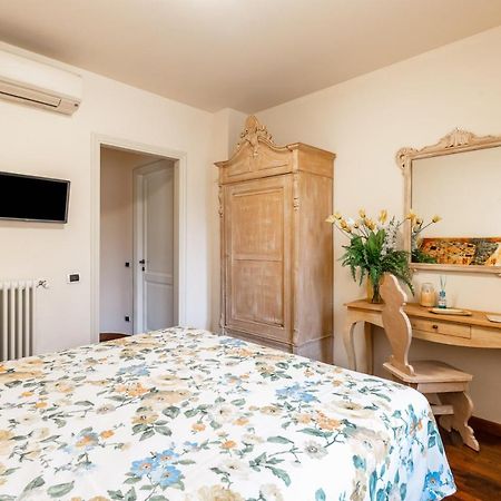 Villa Diletta B&B Forte dei Marmi Exteriör bild
