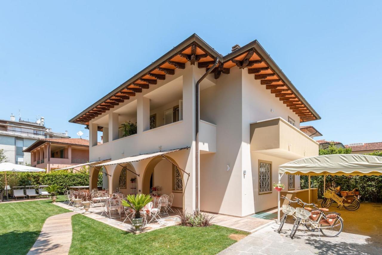 Villa Diletta B&B Forte dei Marmi Exteriör bild