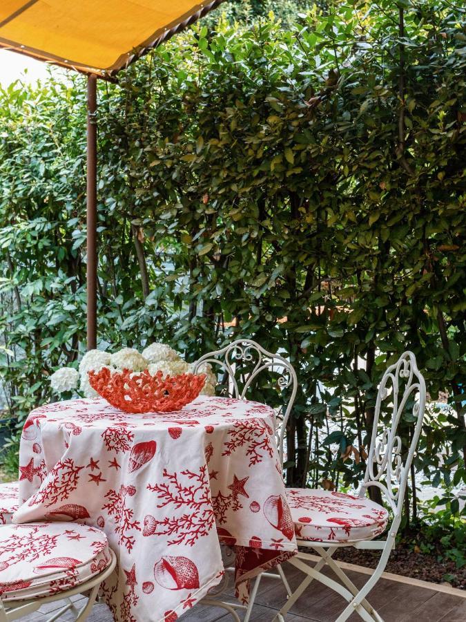 Villa Diletta B&B Forte dei Marmi Exteriör bild