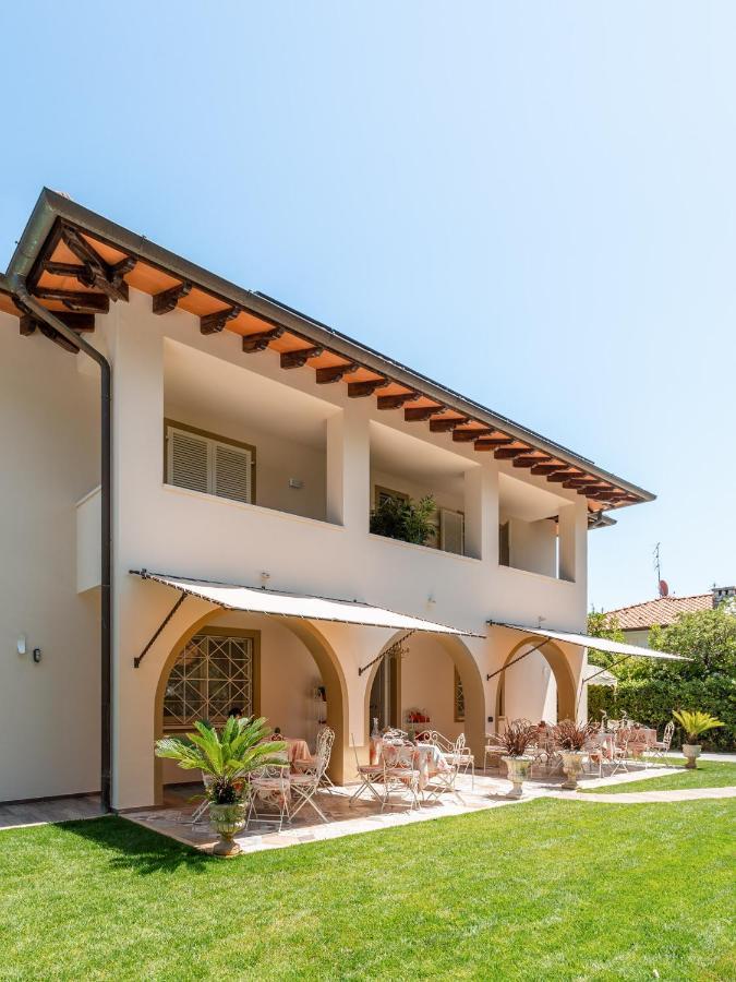Villa Diletta B&B Forte dei Marmi Exteriör bild