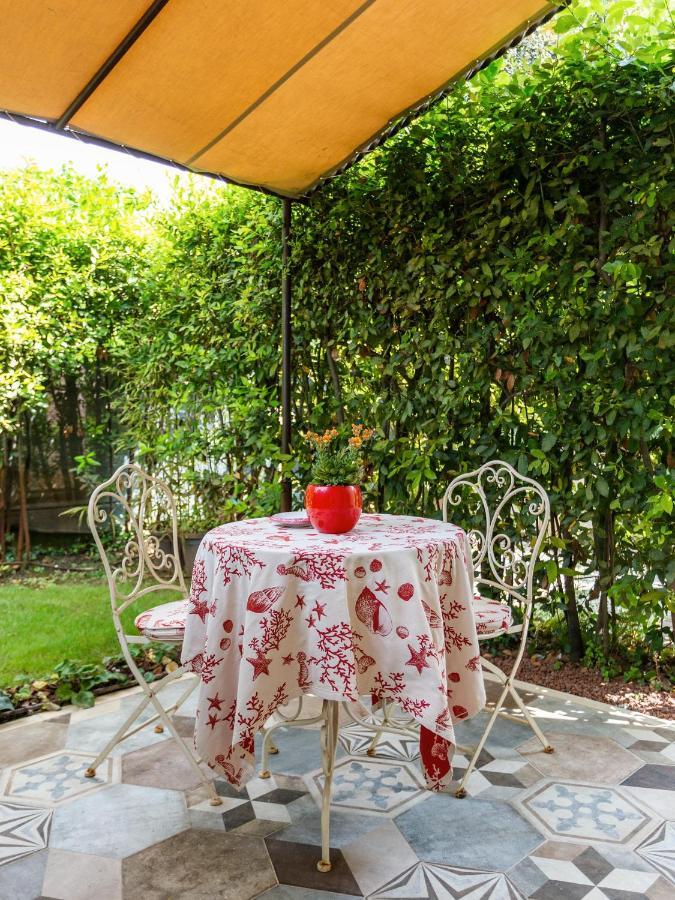 Villa Diletta B&B Forte dei Marmi Exteriör bild