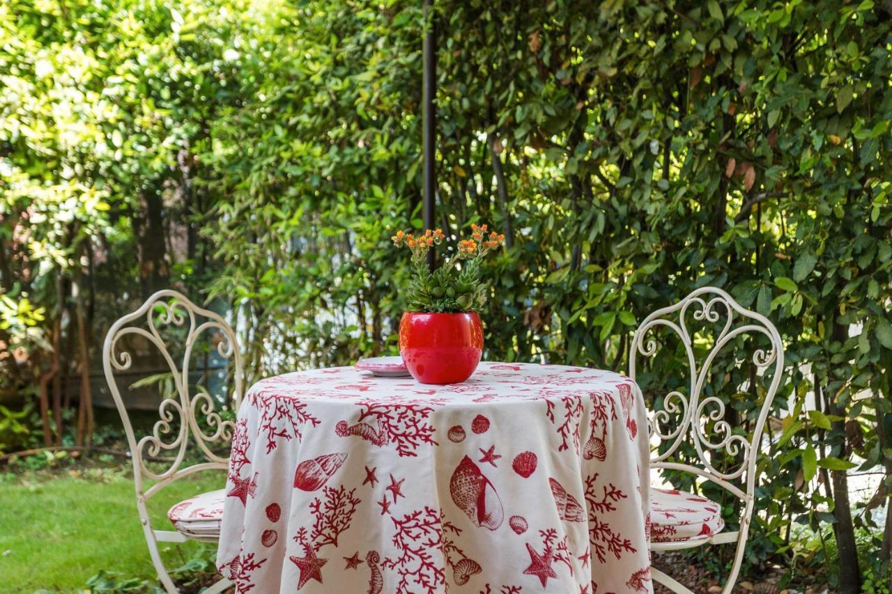 Villa Diletta B&B Forte dei Marmi Exteriör bild
