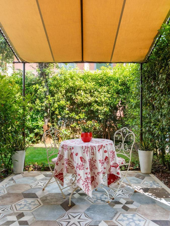 Villa Diletta B&B Forte dei Marmi Exteriör bild